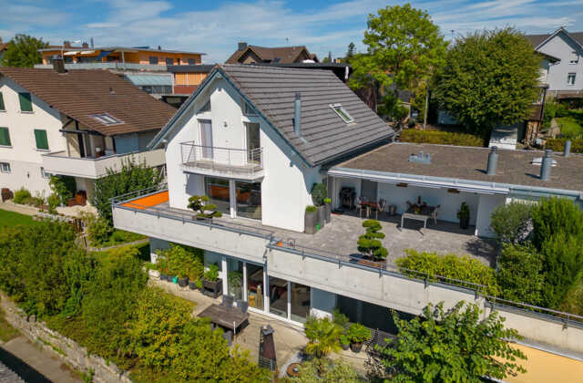 5 ½ Zimmer-Terrassenhaus mit Weitsicht