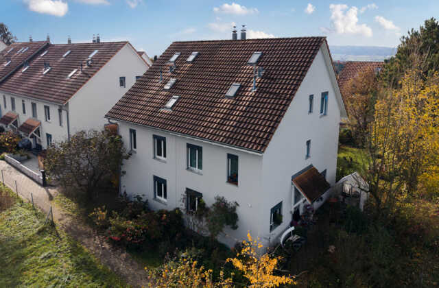 Charmantes 5½-Zimmer- Einfamilien-Eckhaus an ruhiger Lage in Uster
